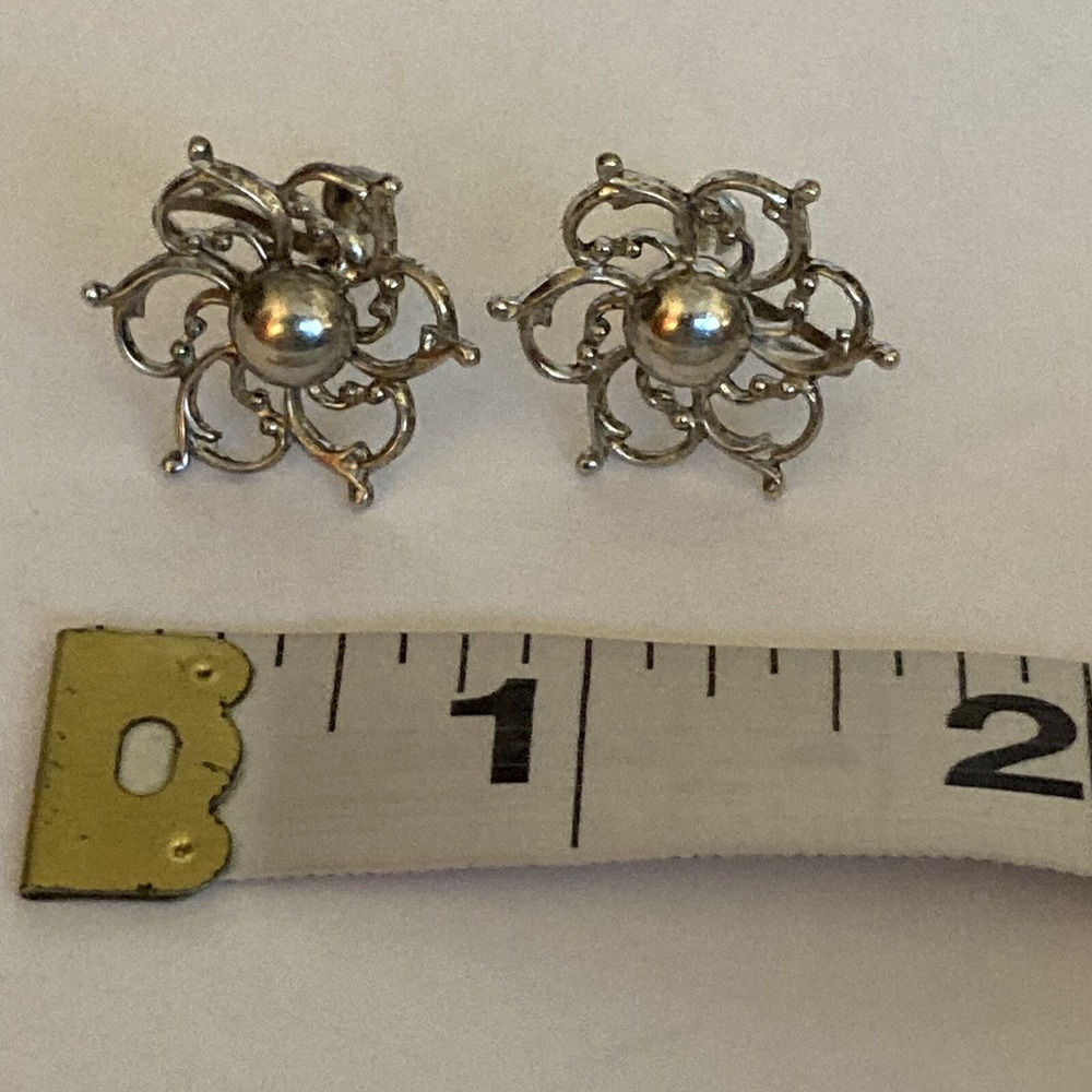 Vintage Sterling Silver 925 Art Deco Scroll Flower Screw Back Clip On Earrings - Picture 6 of 6